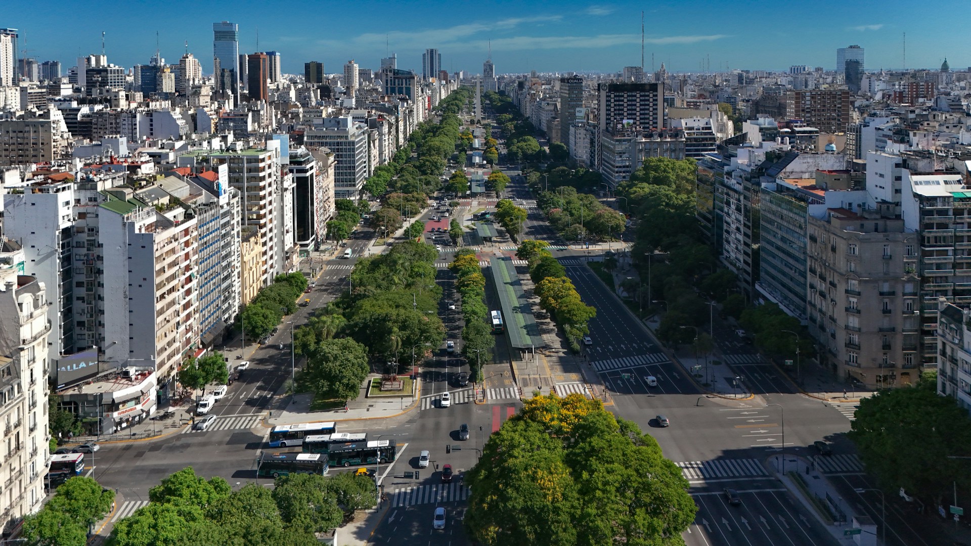 Buenos Aires residential high-rise architecture